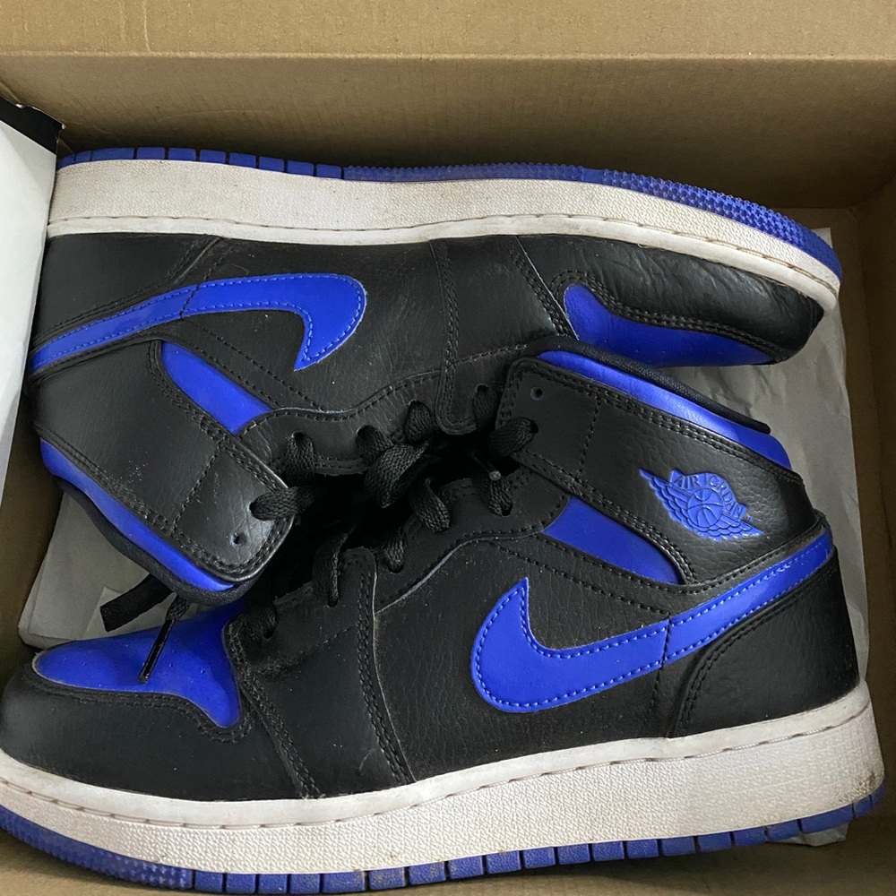 Jordan 1 Mids Blue 7